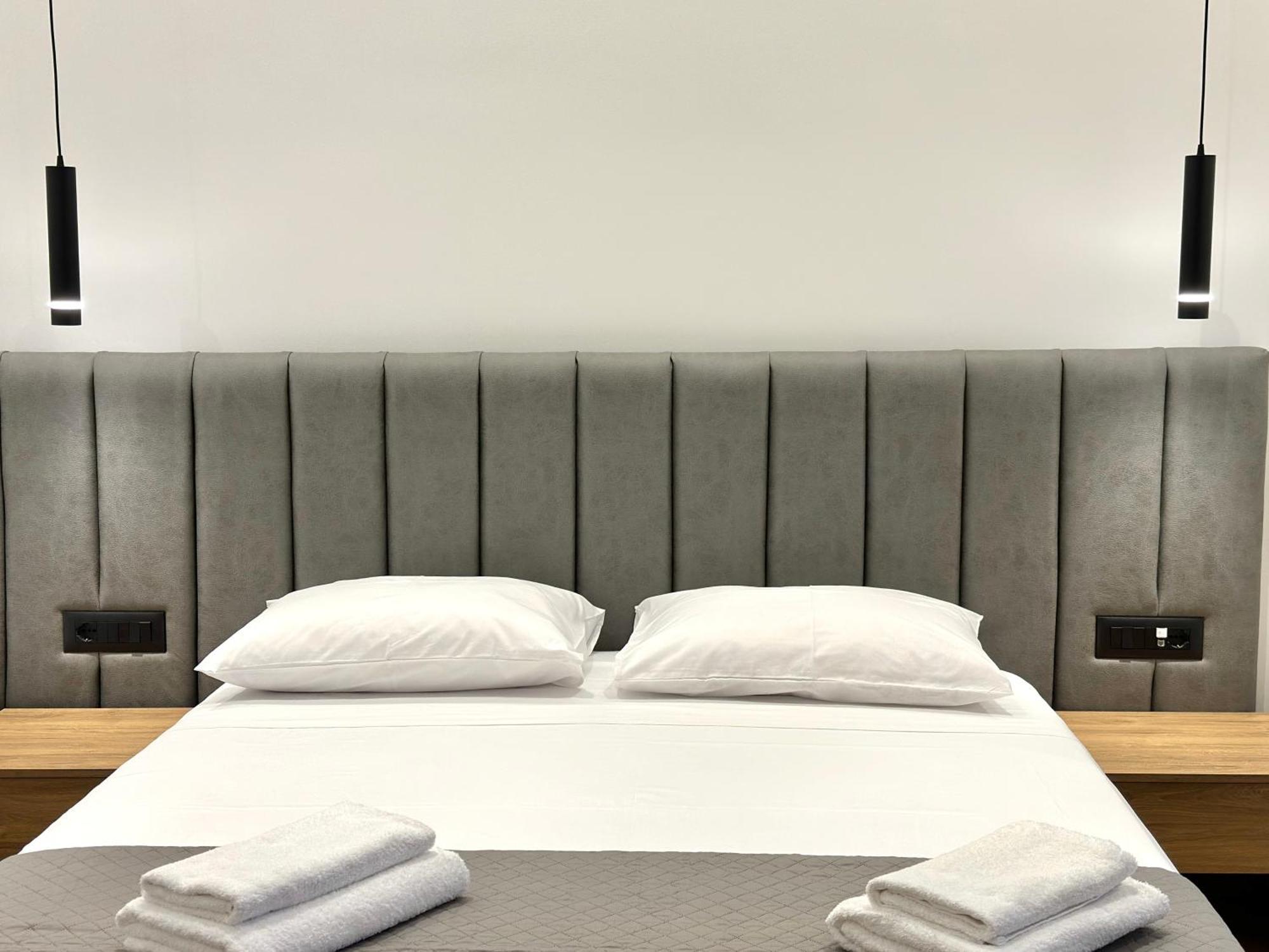 Keos Hotel Sarande Ngoại thất bức ảnh