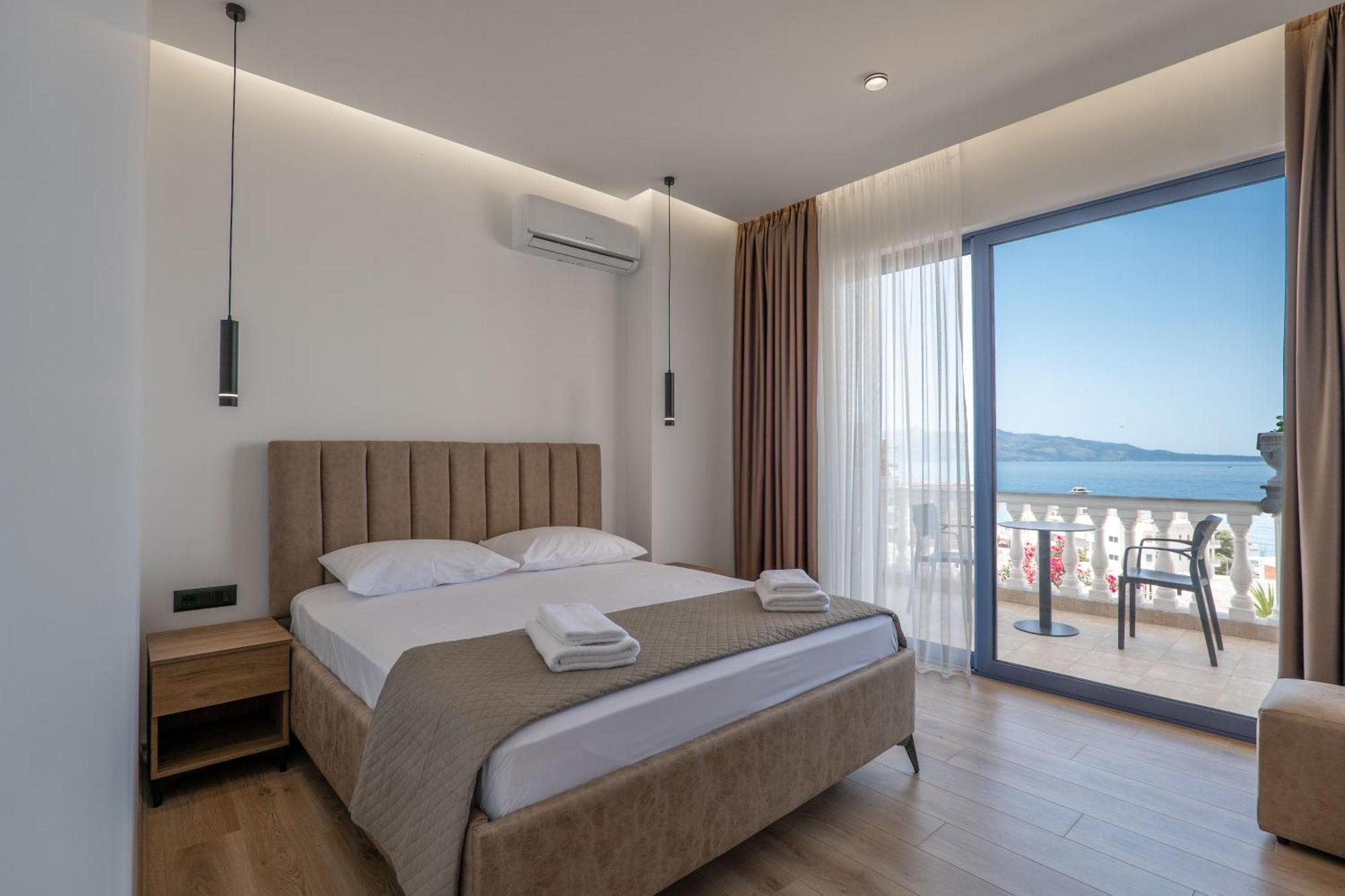 Keos Hotel Sarande Ngoại thất bức ảnh