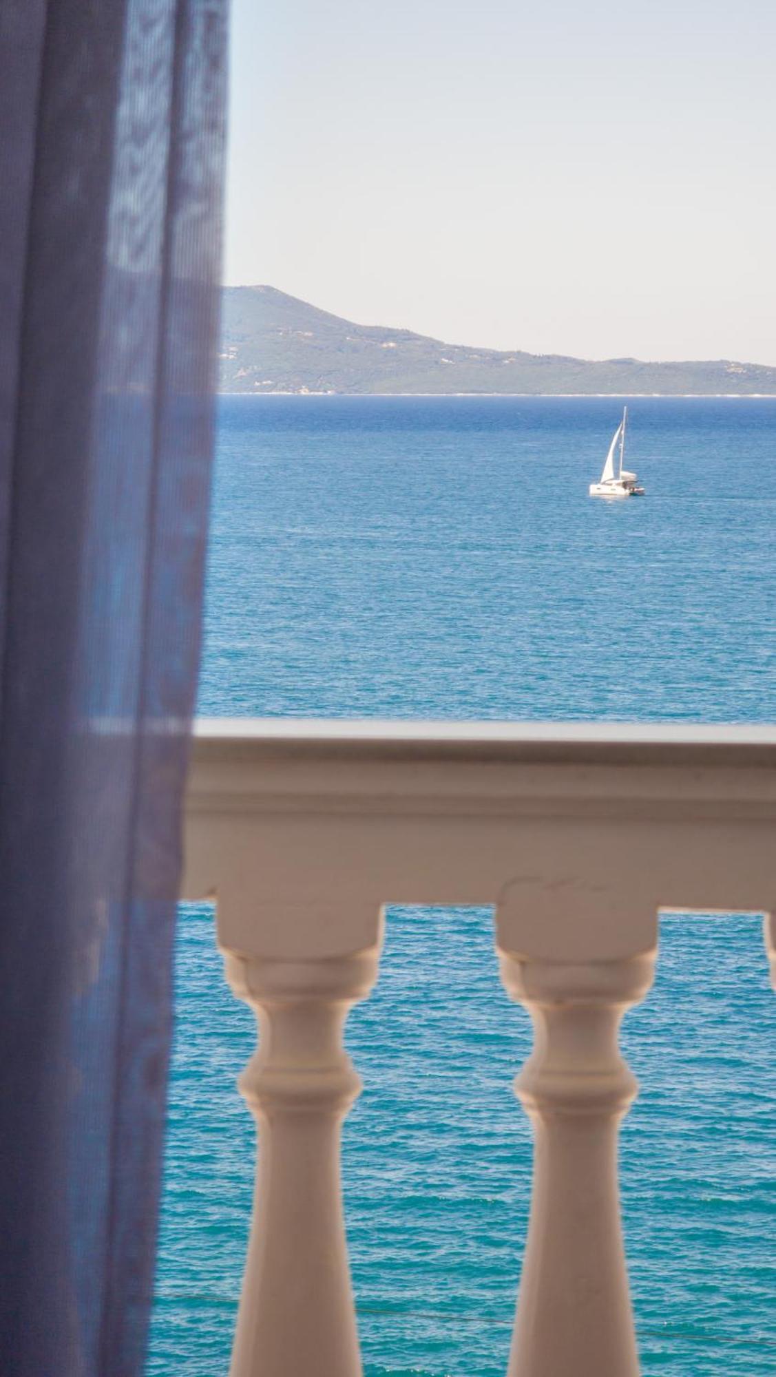 Keos Hotel Sarande Ngoại thất bức ảnh