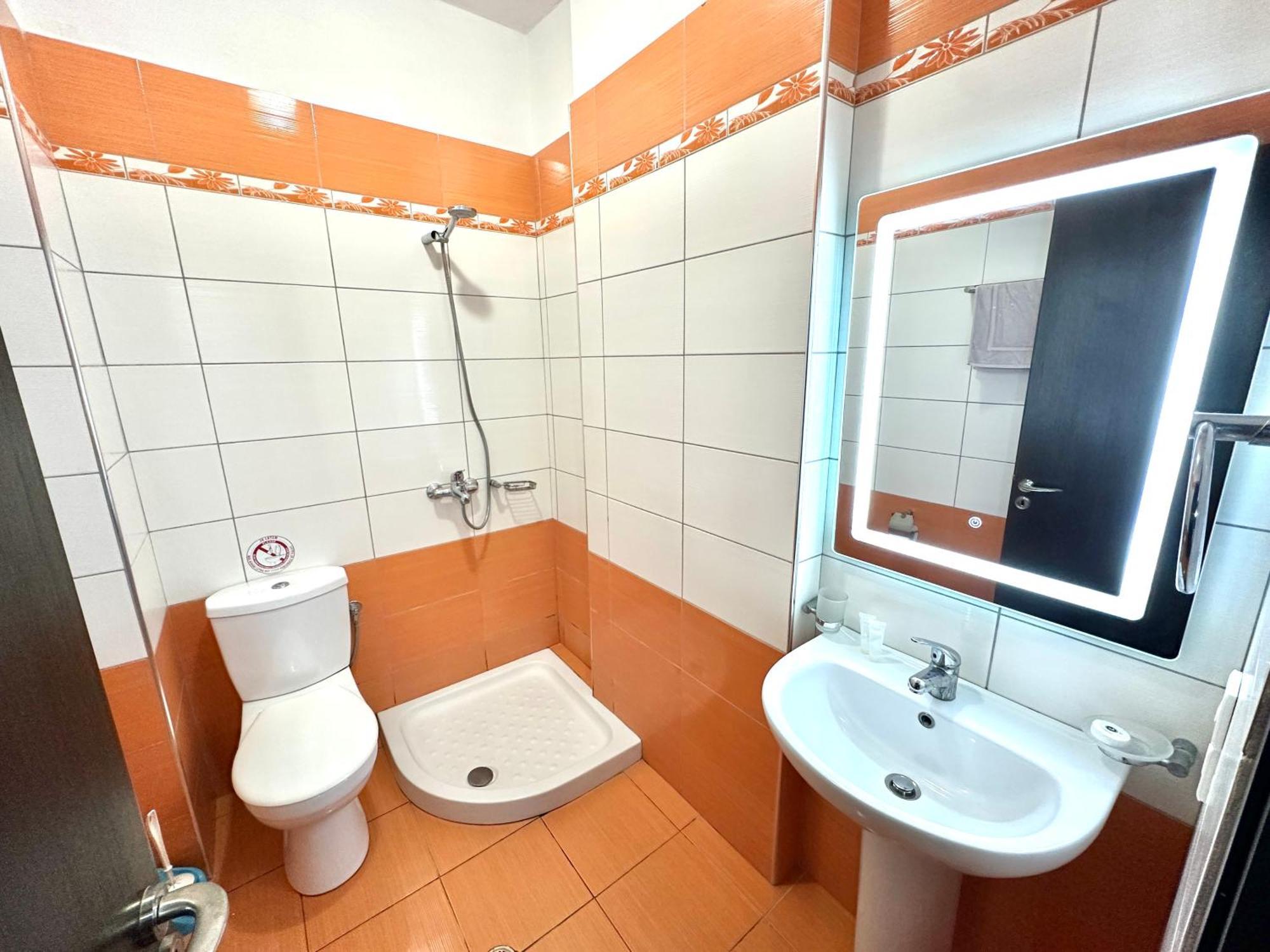 Keos Hotel Sarande Ngoại thất bức ảnh